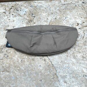 Apana Studio To Street Fanny Belt Bag Womens Adjustable Strap Taupe Zip Closure